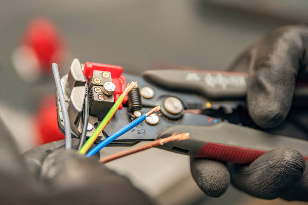 Best Affordable Emergency Electrician  in Rapids, NY